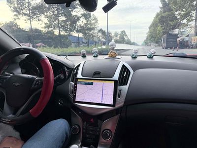 Chevrolet Cruze 2016 - ảnh 1