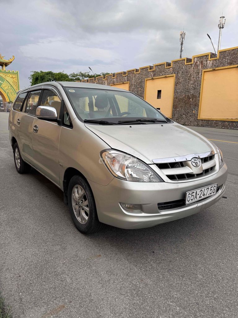 Toyota Innova G 2006 - ảnh 2