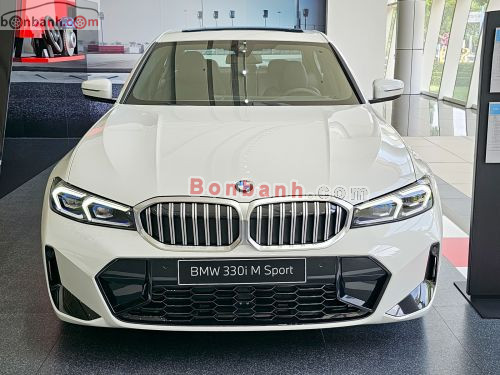 BMW 3 Series 330i M Sport 2025 - ảnh 2