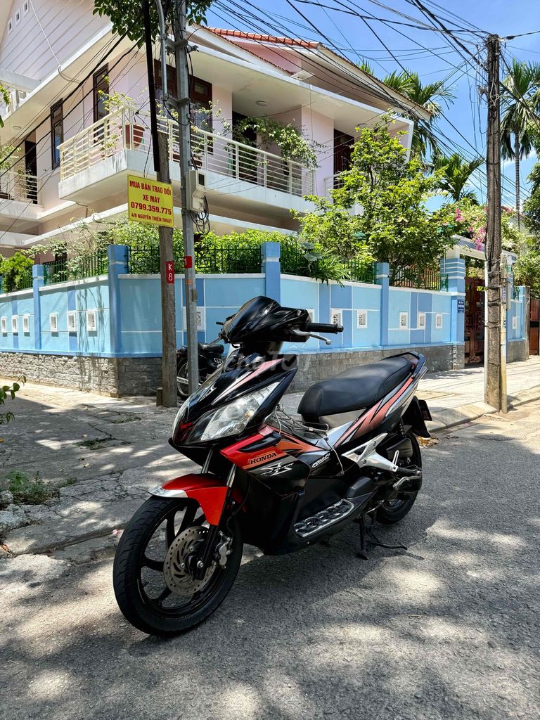 Honda 2010 - ảnh 4