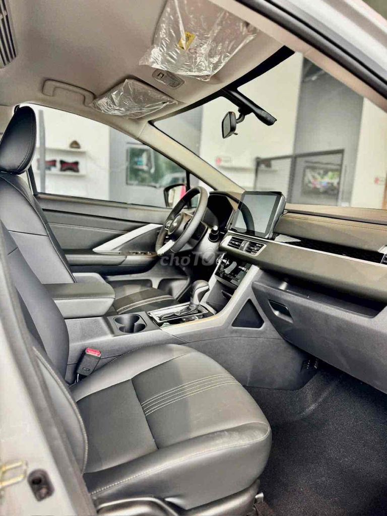 Mitsubishi Xpander Cross 2026 - ảnh 4
