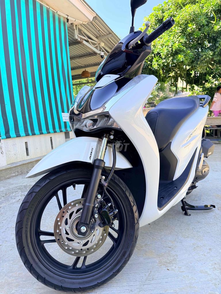 Honda SH 2021 - ảnh 1