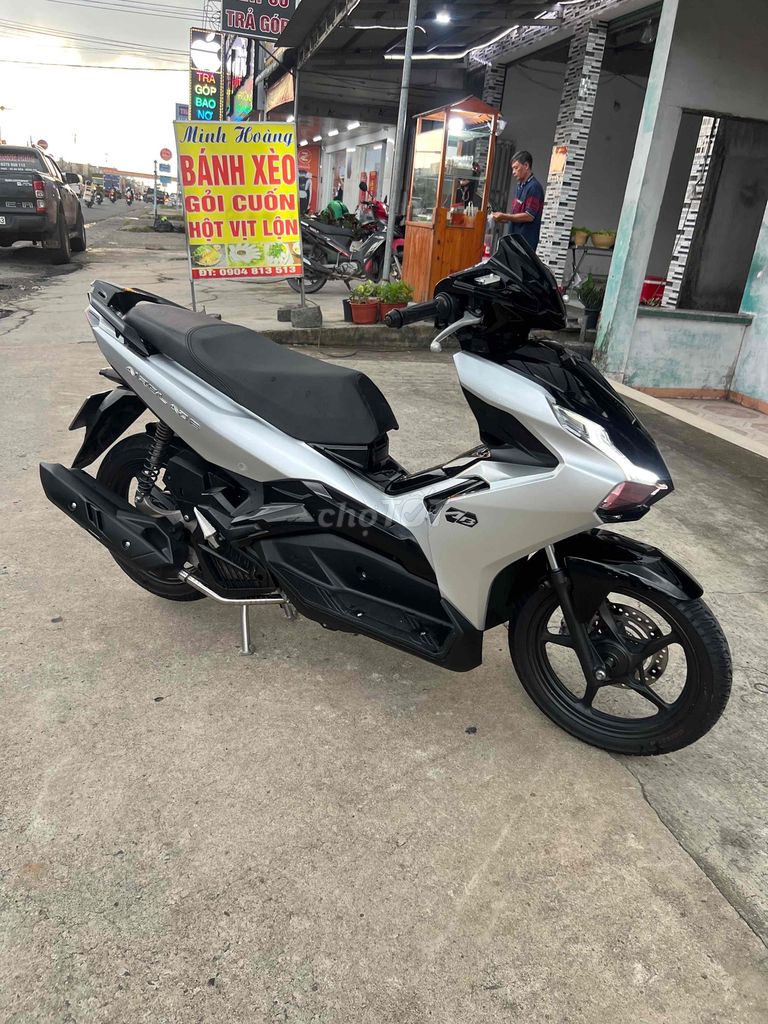 Honda Air Blade 2021 - ảnh 3