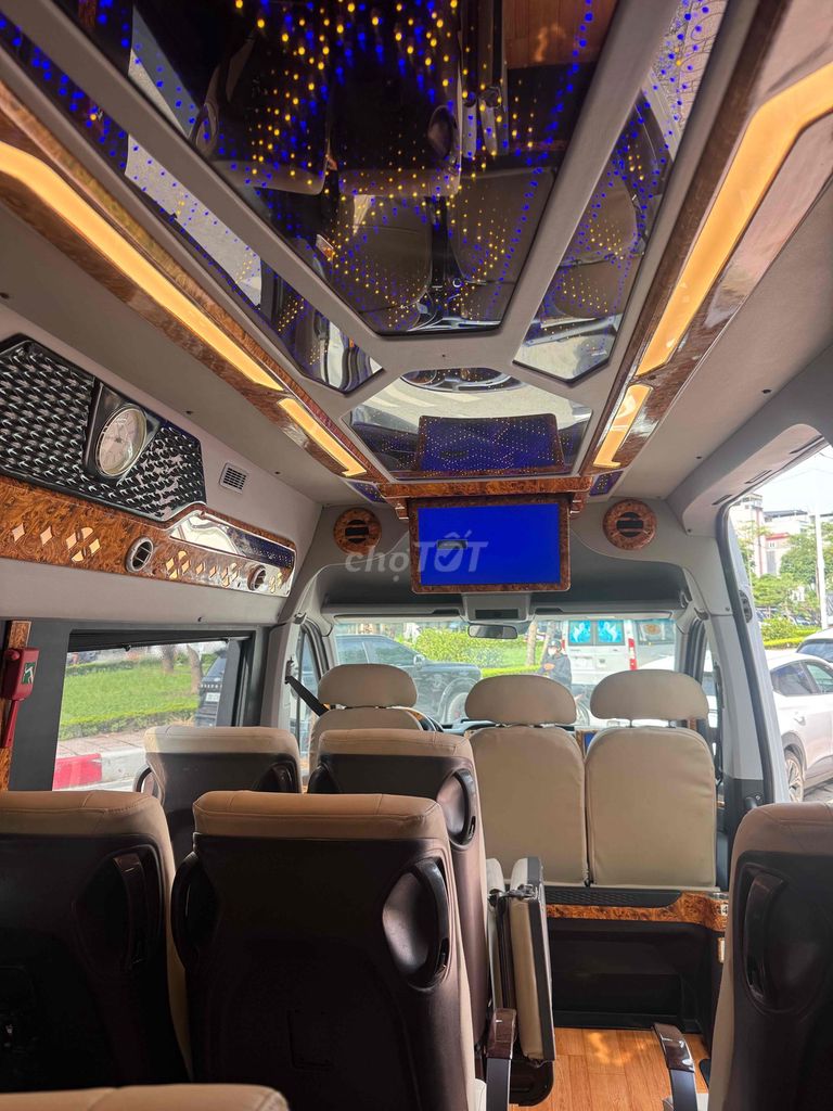 Hyundai Solati 2019 - ảnh 5