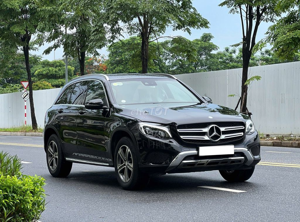 Mercedes-Benz GLC 2016 - ảnh 5