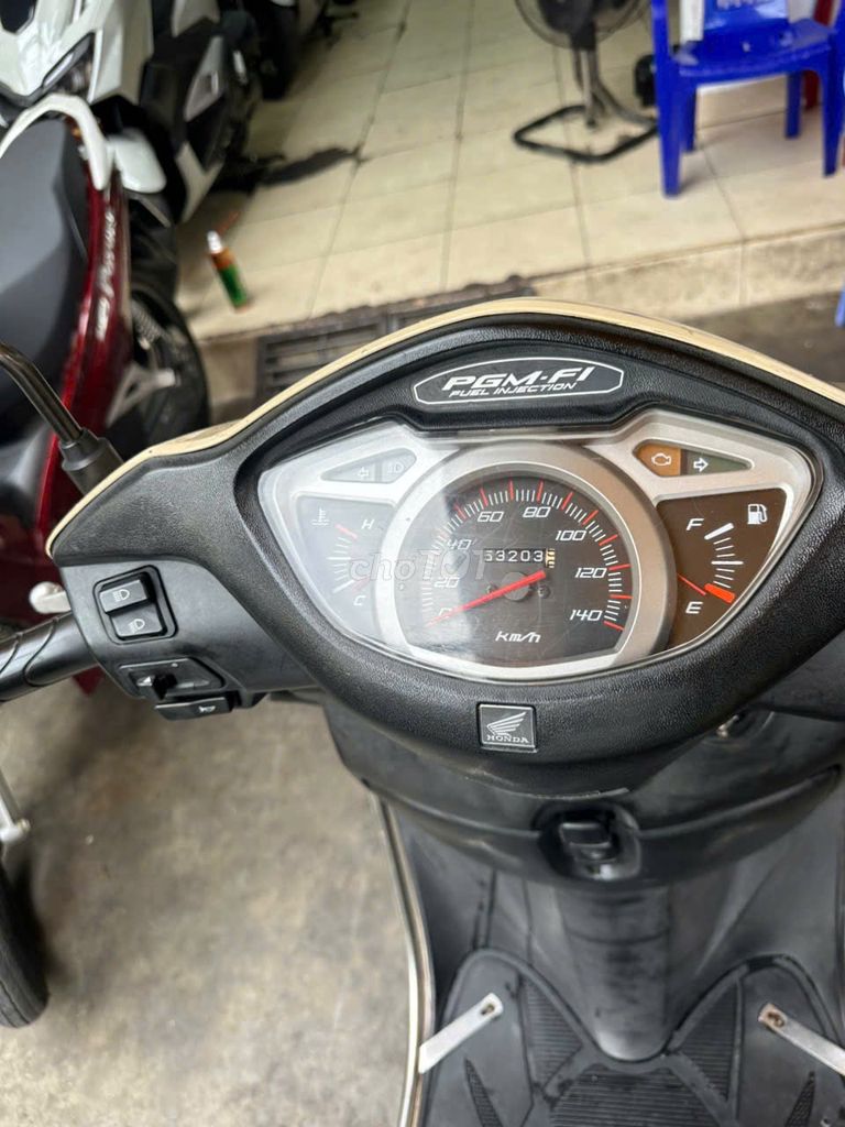 Honda Lead 2012 - ảnh 3