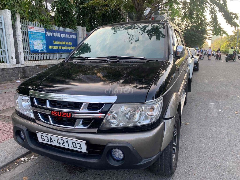 Isuzu 2008 - ảnh 1