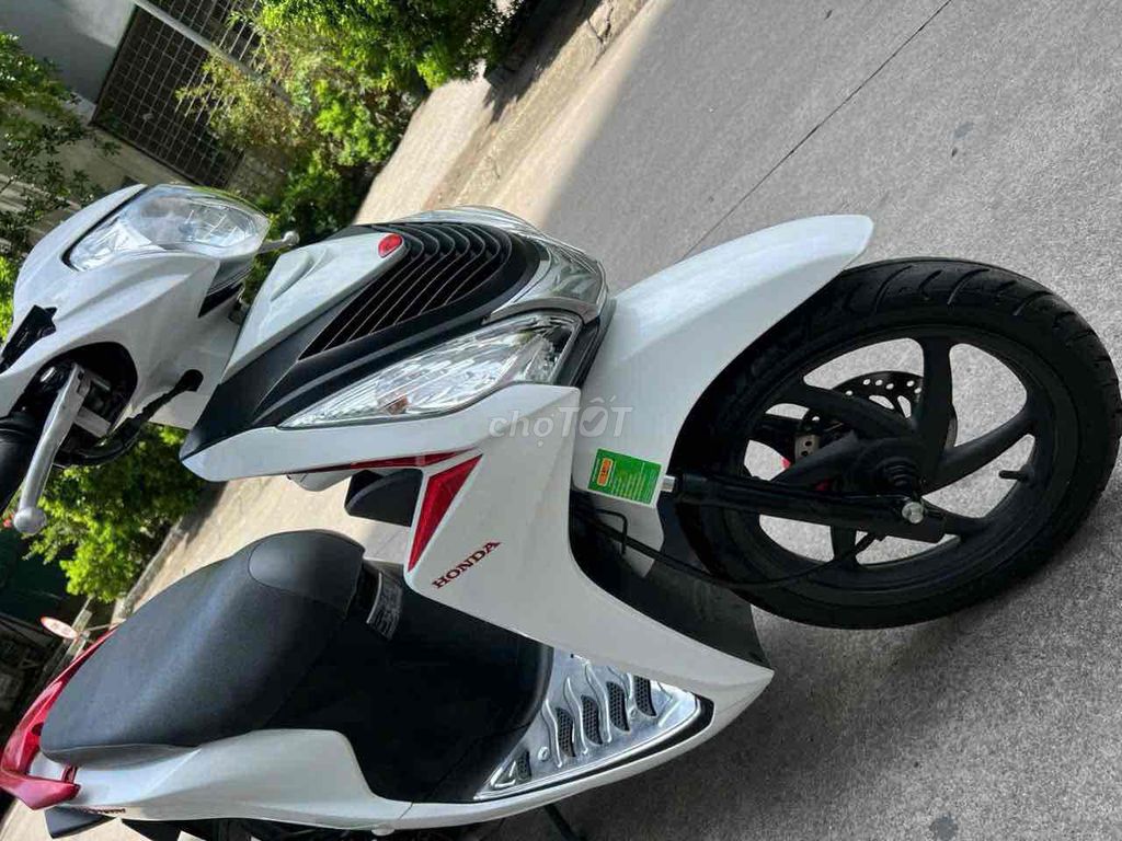 Honda Vision - ảnh 2