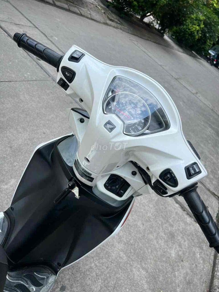 Honda Vision - ảnh 5
