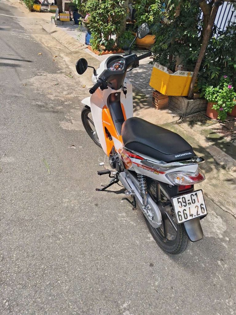 Honda Future 2005 - ảnh 2
