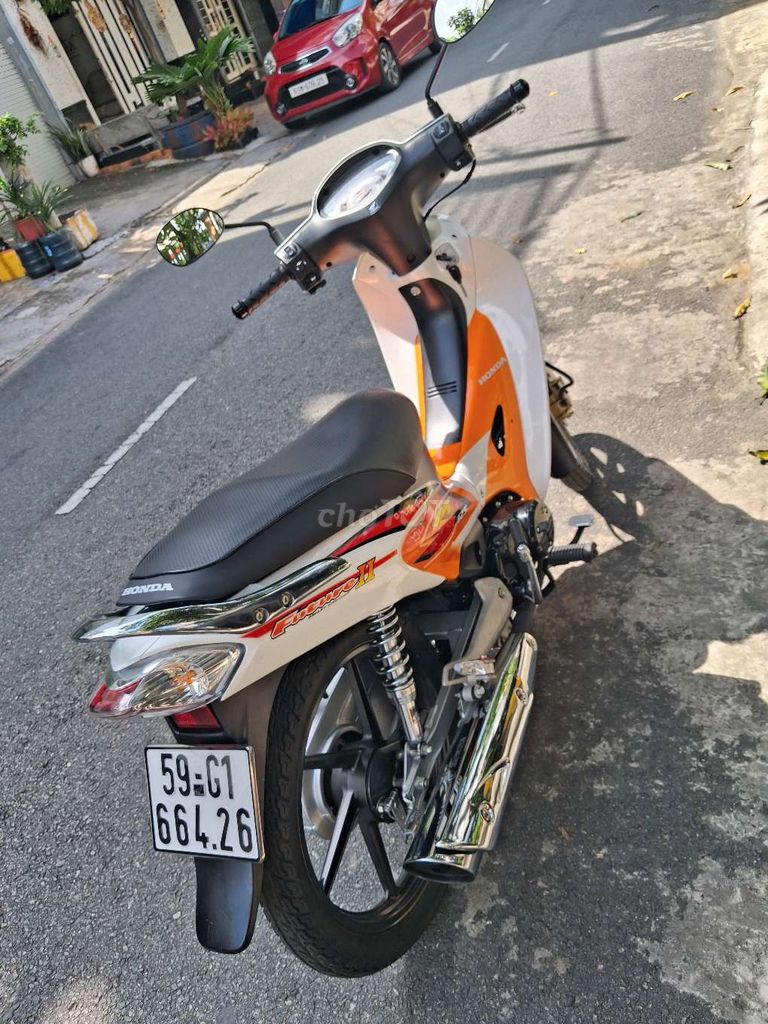 Honda Future 2005 - ảnh 3