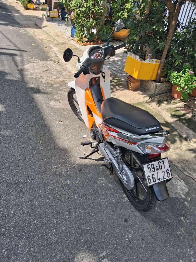 Honda Future 2005 - ảnh 4