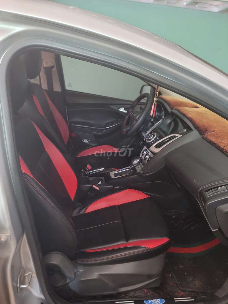 Ford Focus 2013 - ảnh 2