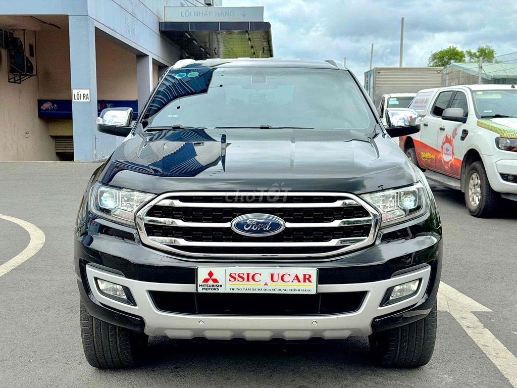 Ford Everest 2020 - ảnh 1