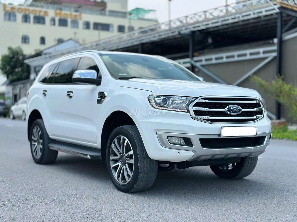 Ford Everest 2019 - ảnh 1