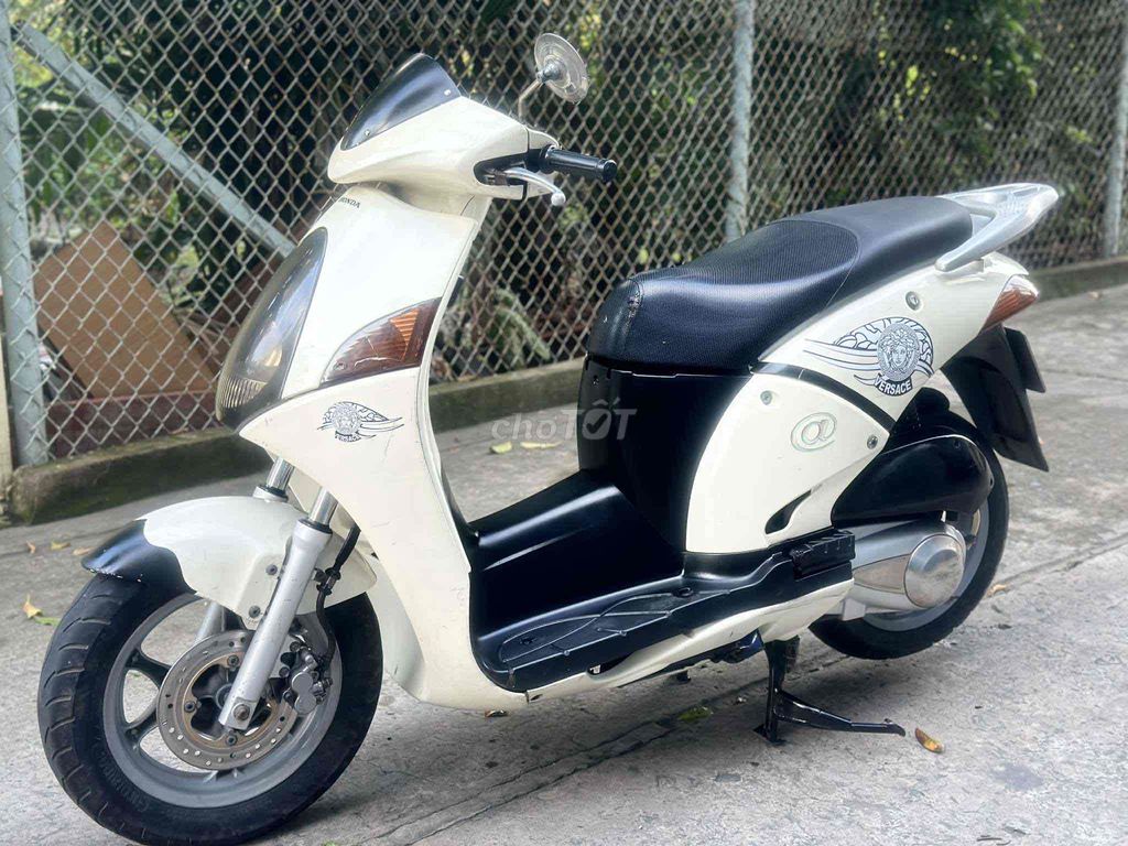 Honda 2002 - ảnh 3