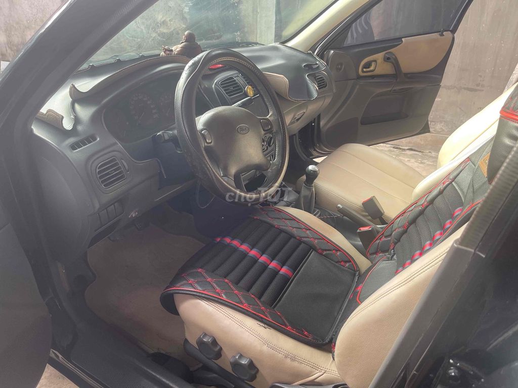 Ford 2000 - ảnh 5