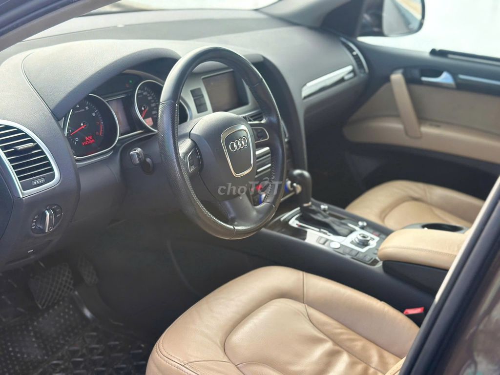 Audi Q7 2009 - ảnh 4
