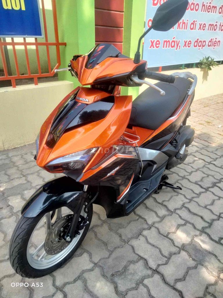 Honda Air Blade 2017 - ảnh 2