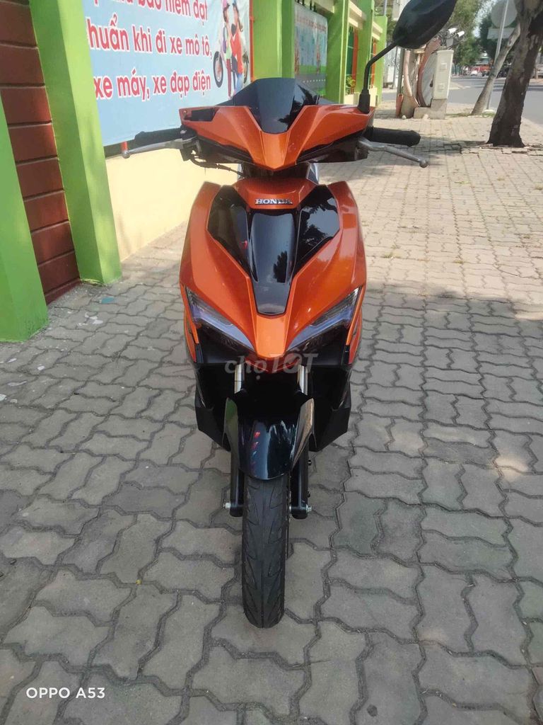 Honda Air Blade 2017 - ảnh 3