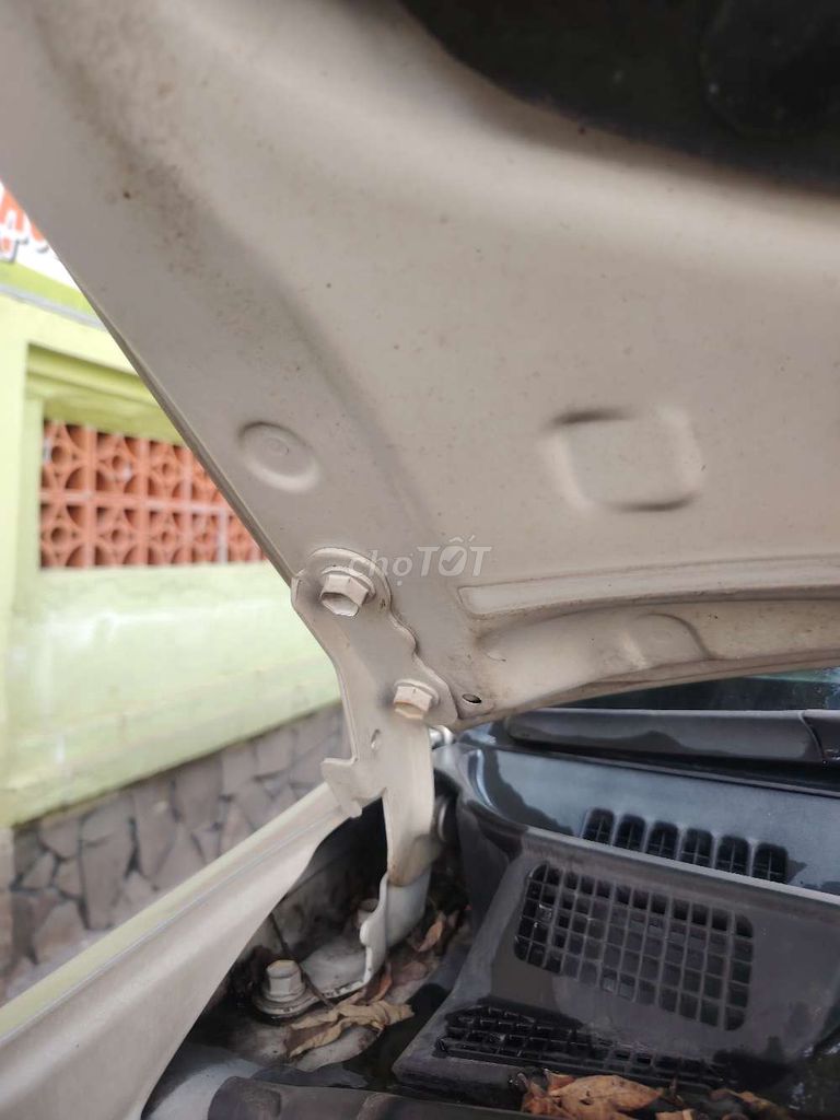 Toyota Hilux 2012 - ảnh 3