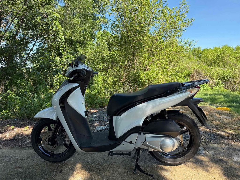 Honda SH 2010 - ảnh 1