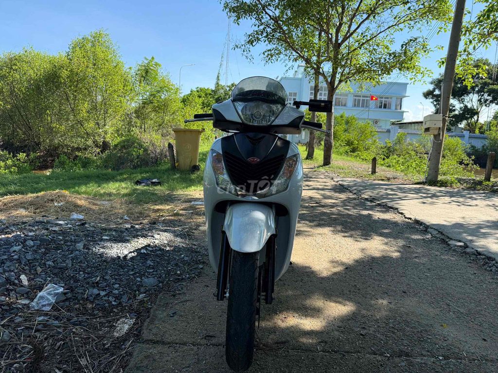 Honda SH 2010 - ảnh 2