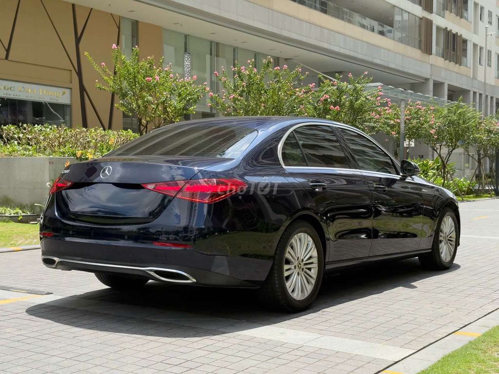 Mercedes-Benz 2023 - ảnh 4
