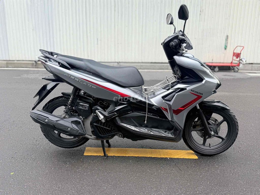 Honda Air Blade 2022 - ảnh 4