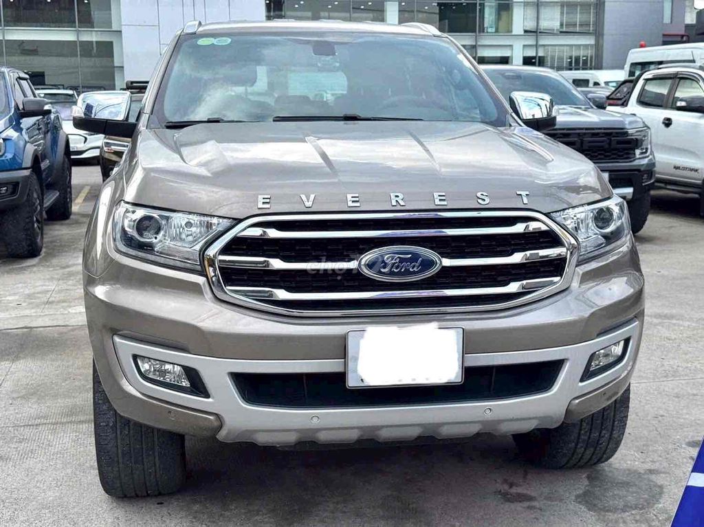 Ford Everest 2018 - ảnh 1