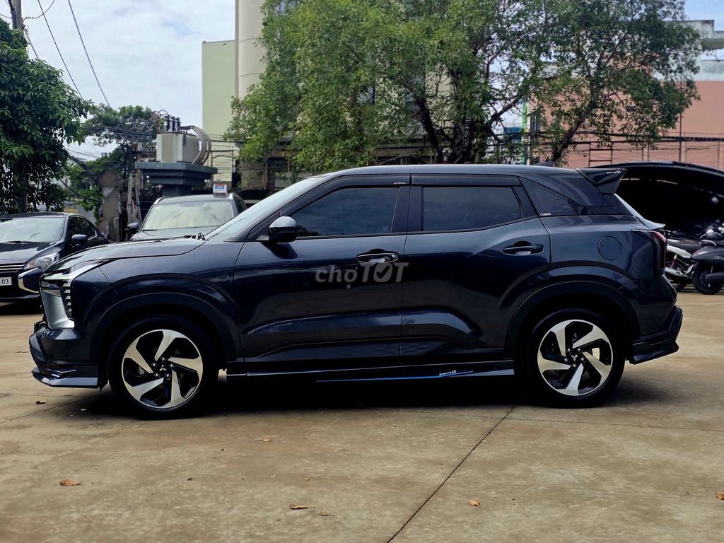 Mitsubishi - ảnh 4