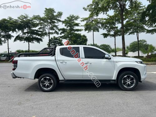Mitsubishi Triton 4x2 AT Mivec 2022 - ảnh 5