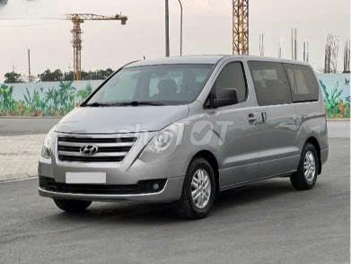 Hyundai Grand Starex 2.5 MT 2017 - ảnh 2