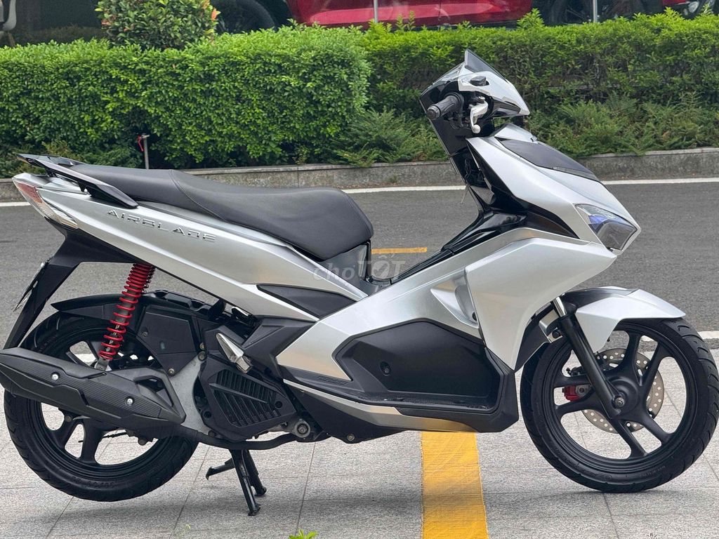 Honda Air Blade 2016 - ảnh 2