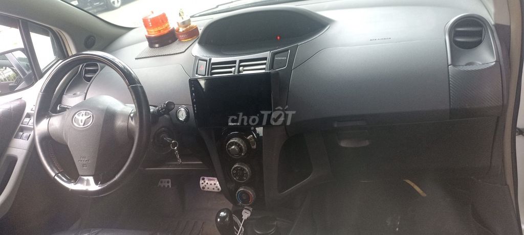 Toyota Yaris 2007 - ảnh 5