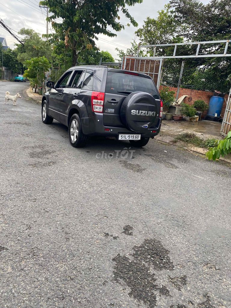 Suzuki Vitara - ảnh 2