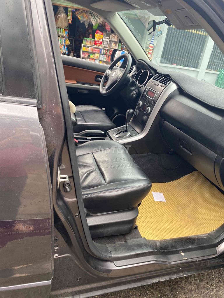 Suzuki Vitara - ảnh 4