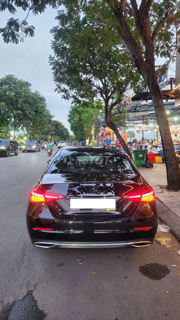 Mercedes-Benz 2023 - ảnh 4