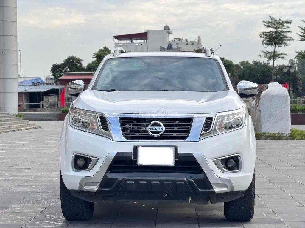 Nissan Navara 2017 - ảnh 1