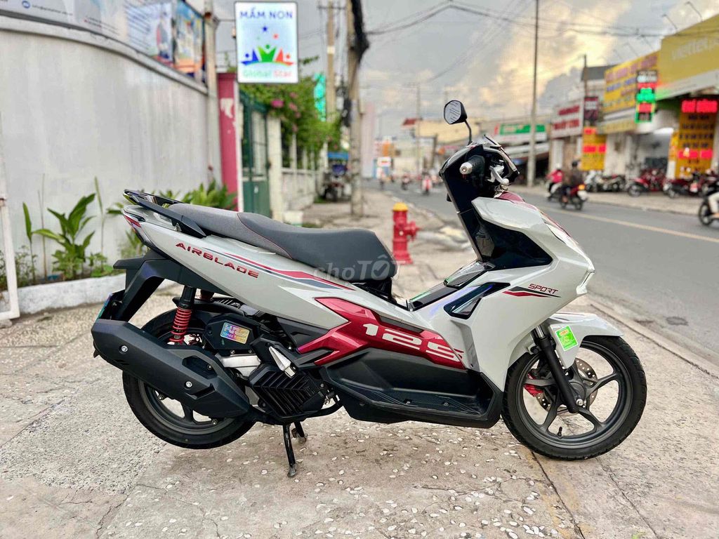 Honda Airblade 2024 - ảnh 4