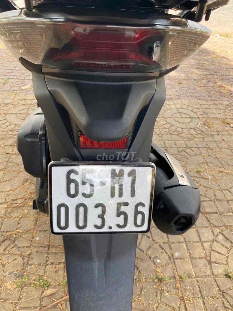Honda SH 2018 - ảnh 1