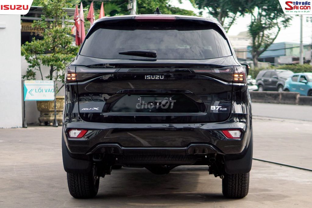 Isuzu 2025 - ảnh 3