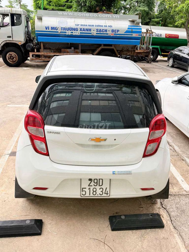 Chevrolet Spark 2018 - ảnh 4