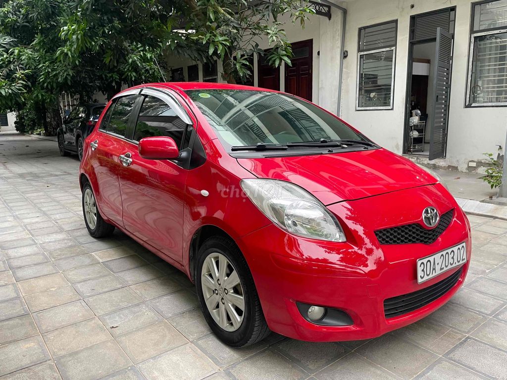 Toyota Yaris 2009 - ảnh 3