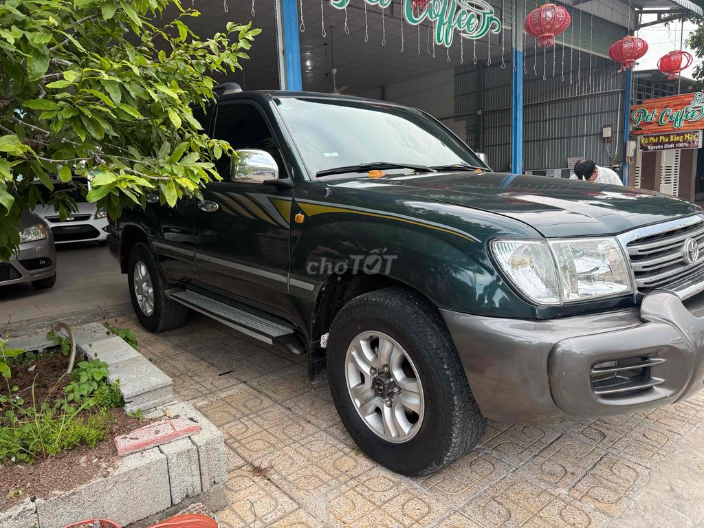 Toyota Land Cruiser 2002 - ảnh 3
