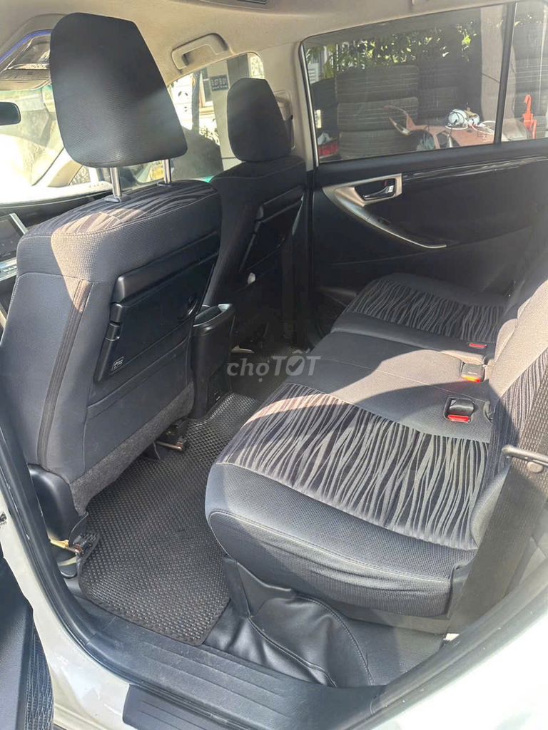 Toyota Innova 2.0 Venturer 2020 - ảnh 3