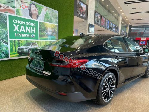 Toyota Camry 2.5 HEV Top 2026 - ảnh 3