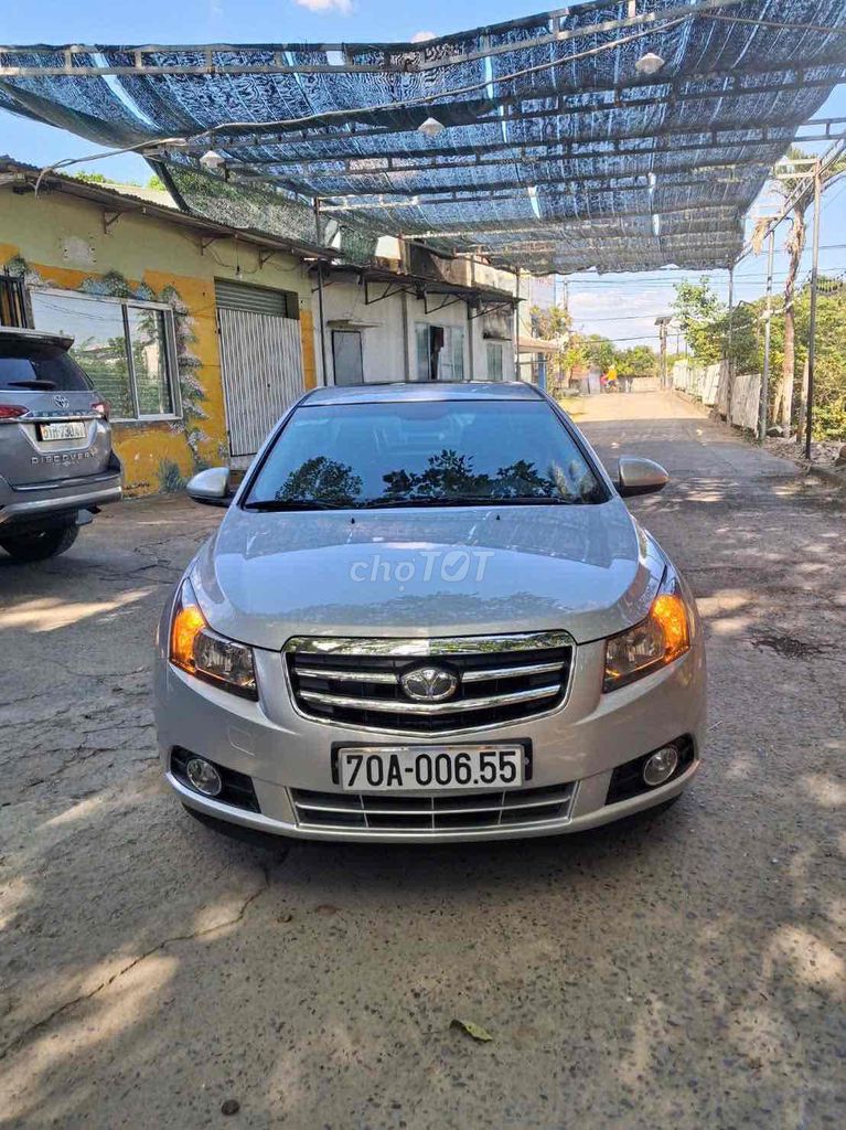 Daewoo Lacetti 2011 - ảnh 1