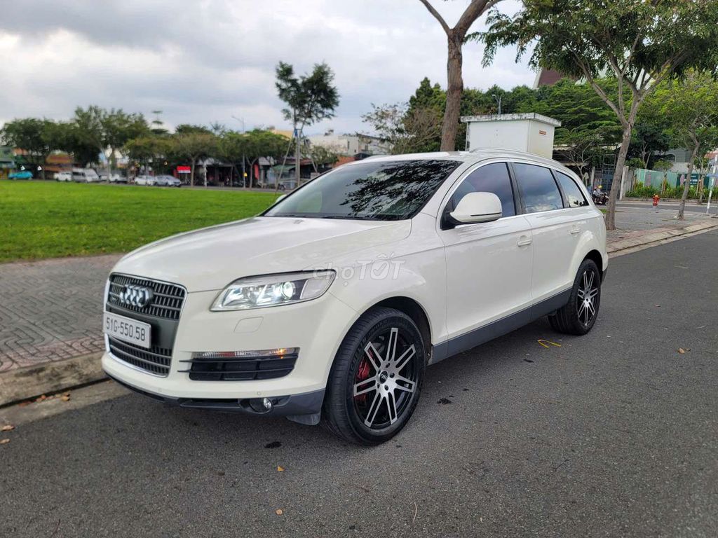 Audi Q7 2008 - ảnh 1