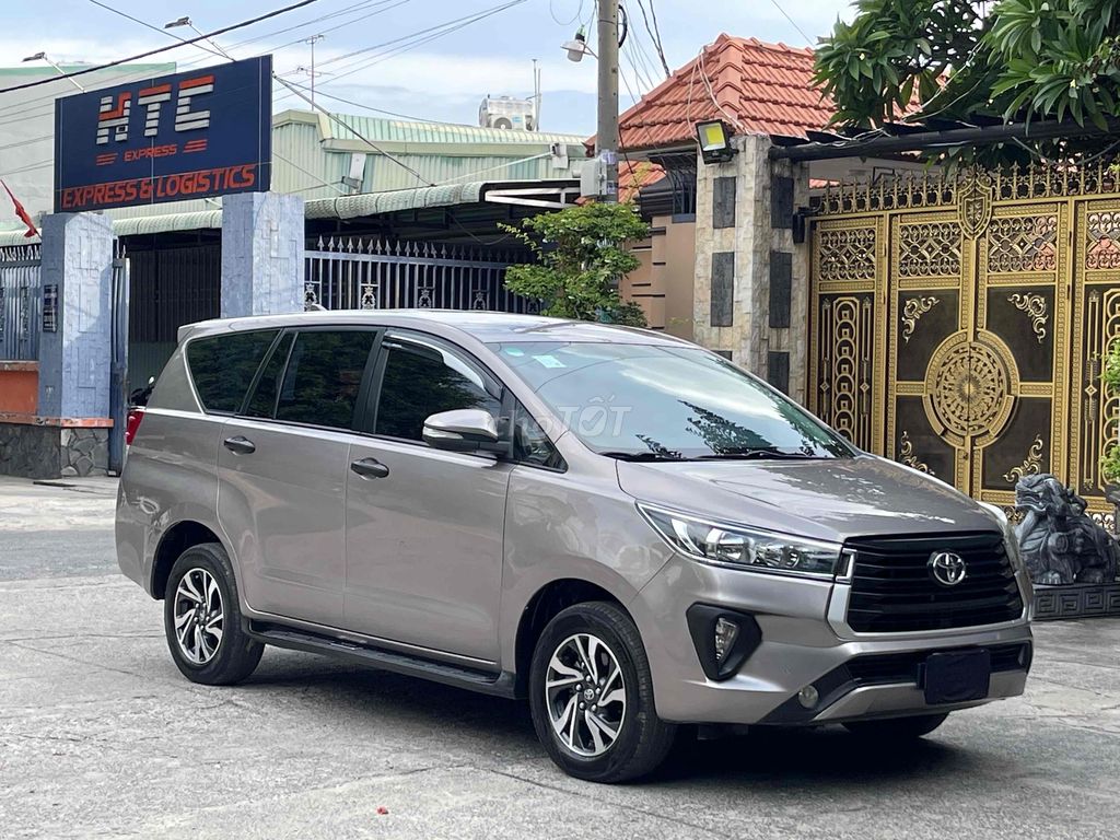 Toyota Innova 2023 - ảnh 2